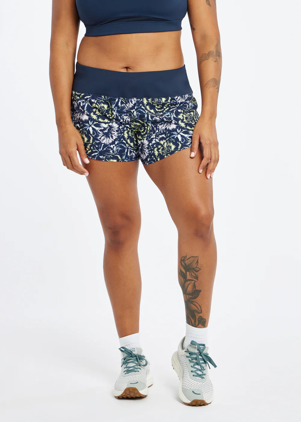 W ROGA SHORTS